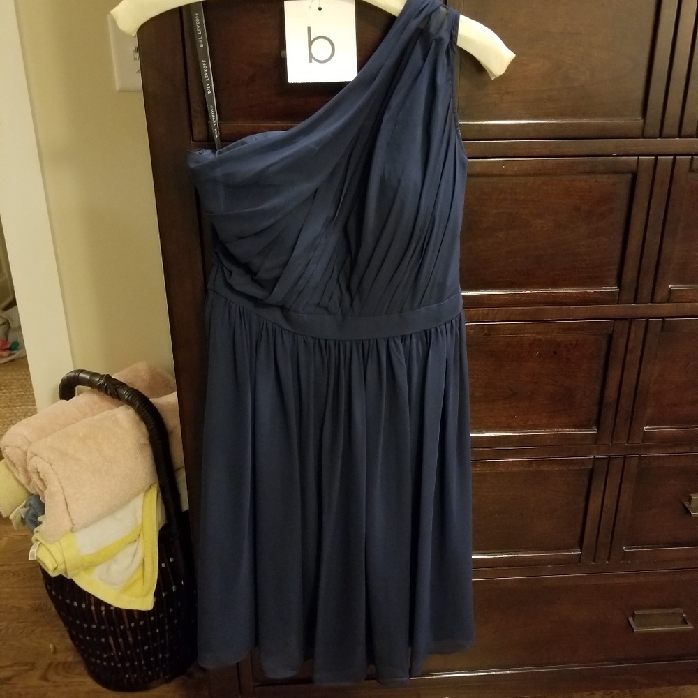 Bill Levkoff Size 8 navy dress. NWT.